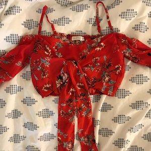 Gorgeous bell sleeved crop top with front tie